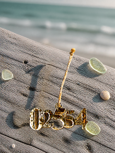 02554 Metallic Ornament