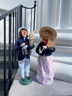 Byer's Choice Caroller - Nantucket Mr Preppy 2024